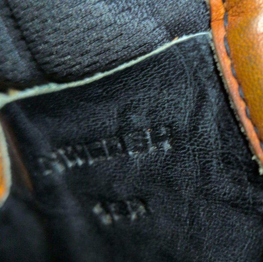 限定値下げ！　限定モデル ウィルソンスタッフ デュアル 硬式内野用グローブ D6