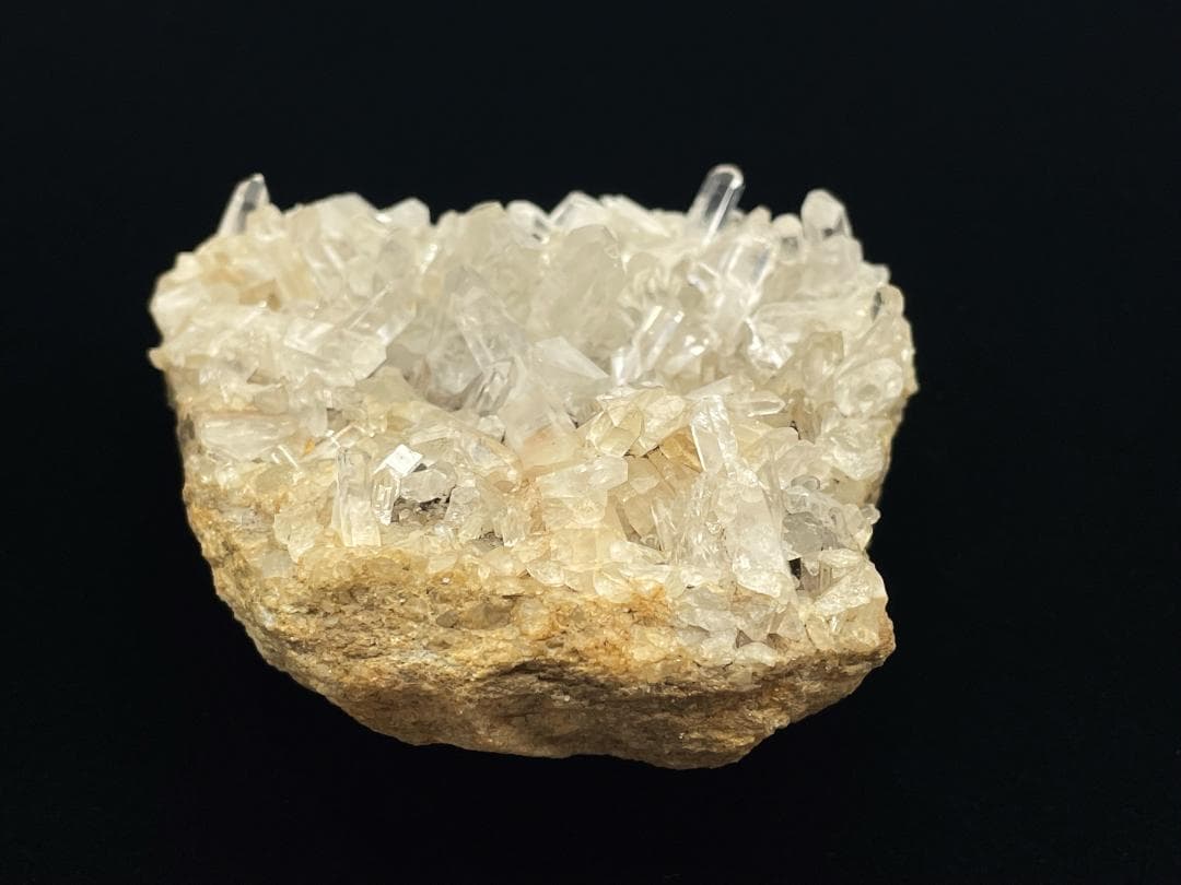 クラスター（カンチェンジュンガ水晶）