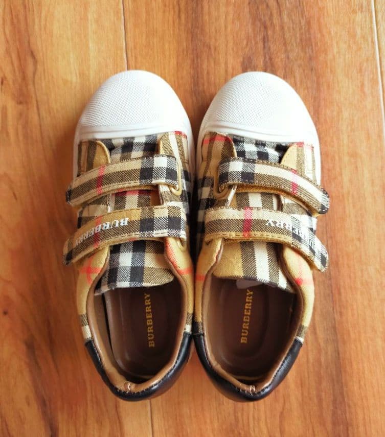 ＊専用＊BURBERRY＊スニーカー