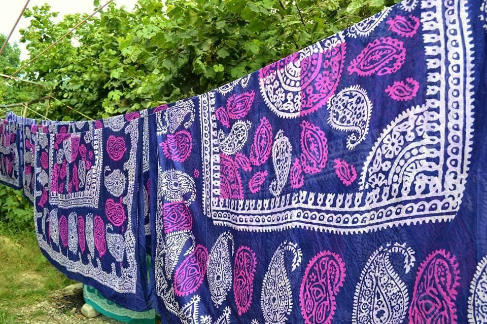 Y*様 スカーフ　アゼルバイジャン　上品カラー シルク　大人可愛い