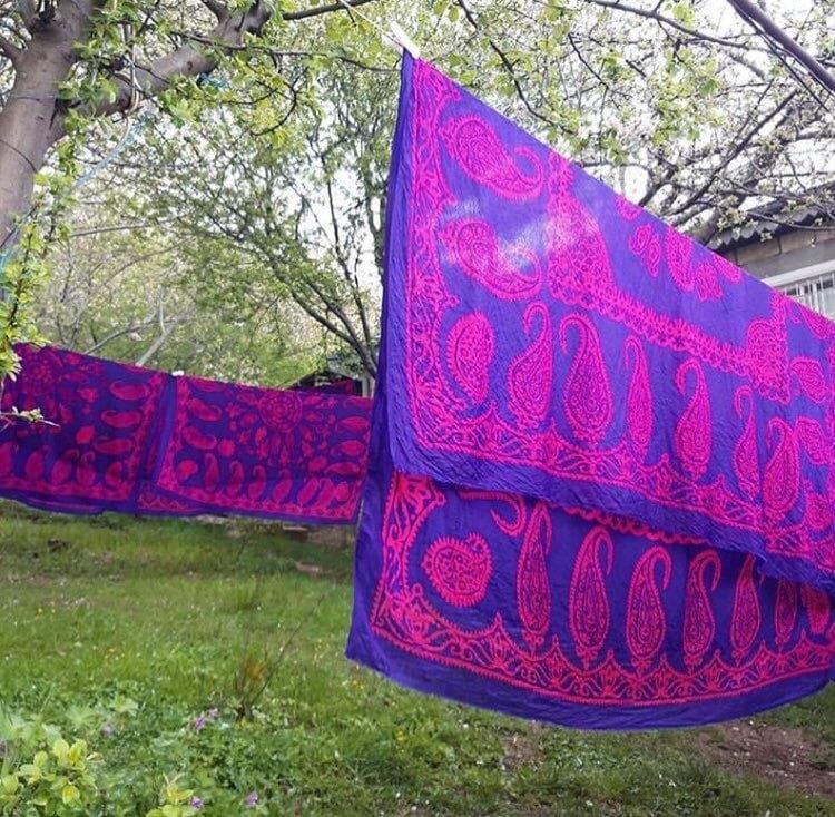 Y*様 スカーフ　アゼルバイジャン　上品カラー シルク　大人可愛い