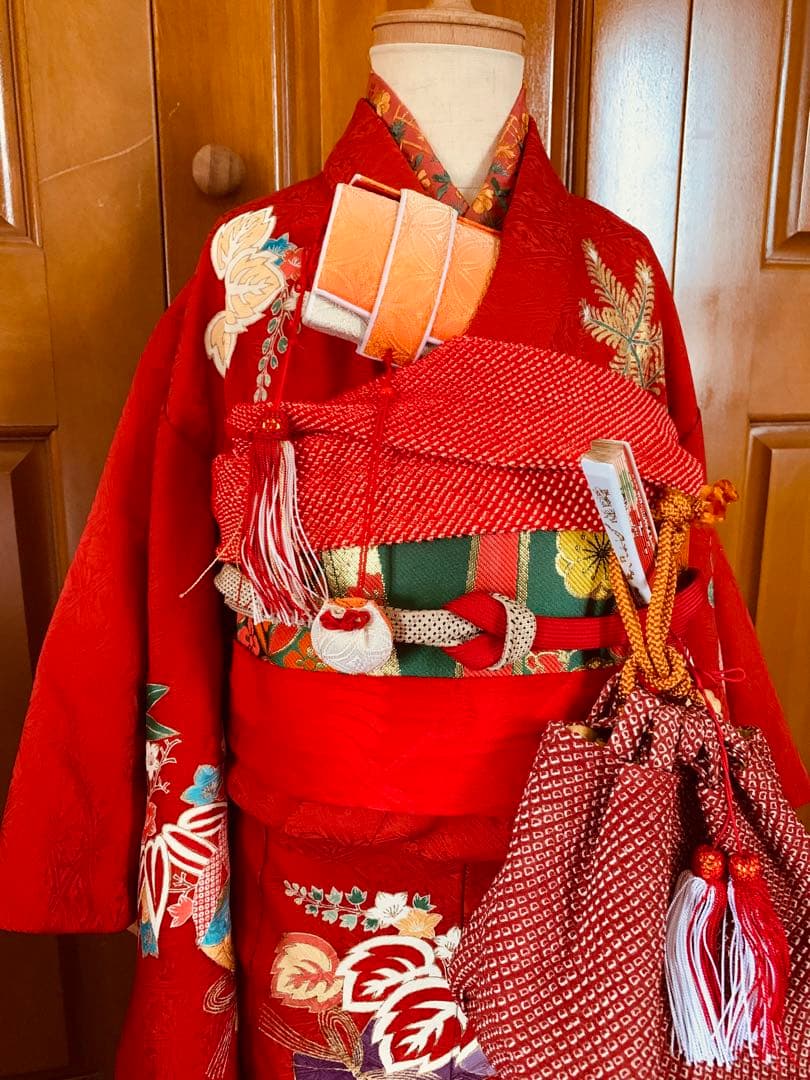 七五三　三歳の女の子のお支度　正絹お宮参り初着　襦袢まで全て正絹お着物フルセット