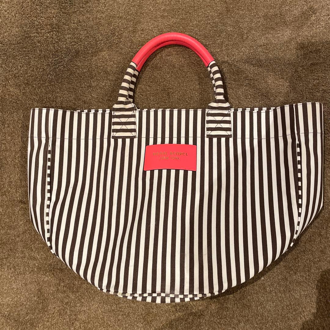 稀少レアHENRI BENDEL ヘンリベンデルトートバッグ 大容量 - メルカリ