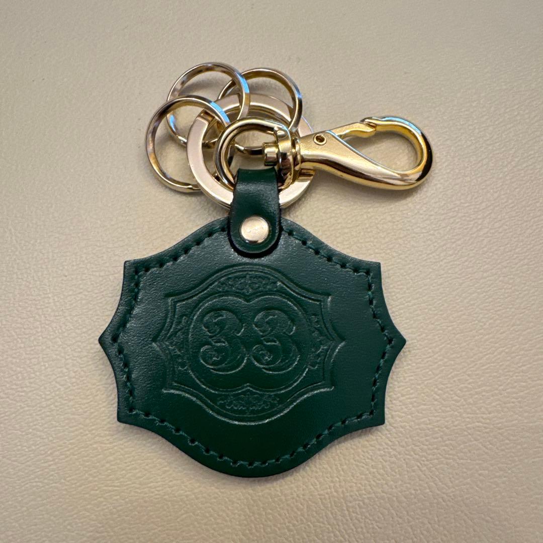 クラブ33 キーチェーン ディズニー新品 - メルカリ