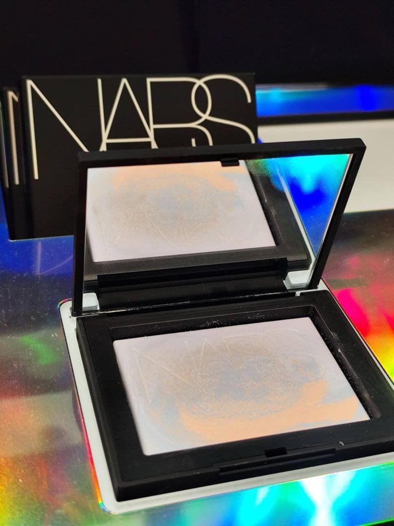 新品 NARS ナーズ 秋新色 ライトリフレクティングプリズマティックパウダー