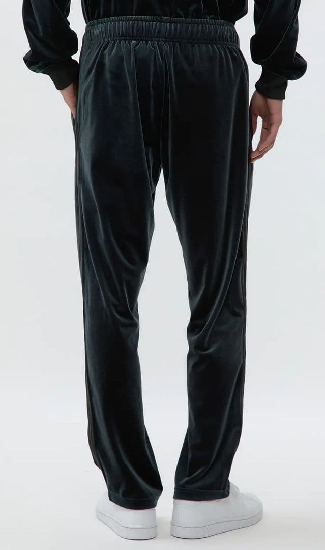 【送料込・新品未使用】ベロア調トラックジャケット/パンツ 上下セットアップ M.