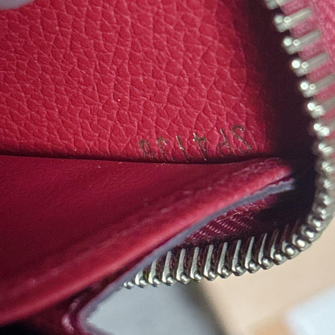 LOUIS VUITTON アンプラント　レッド　長財布　レディース