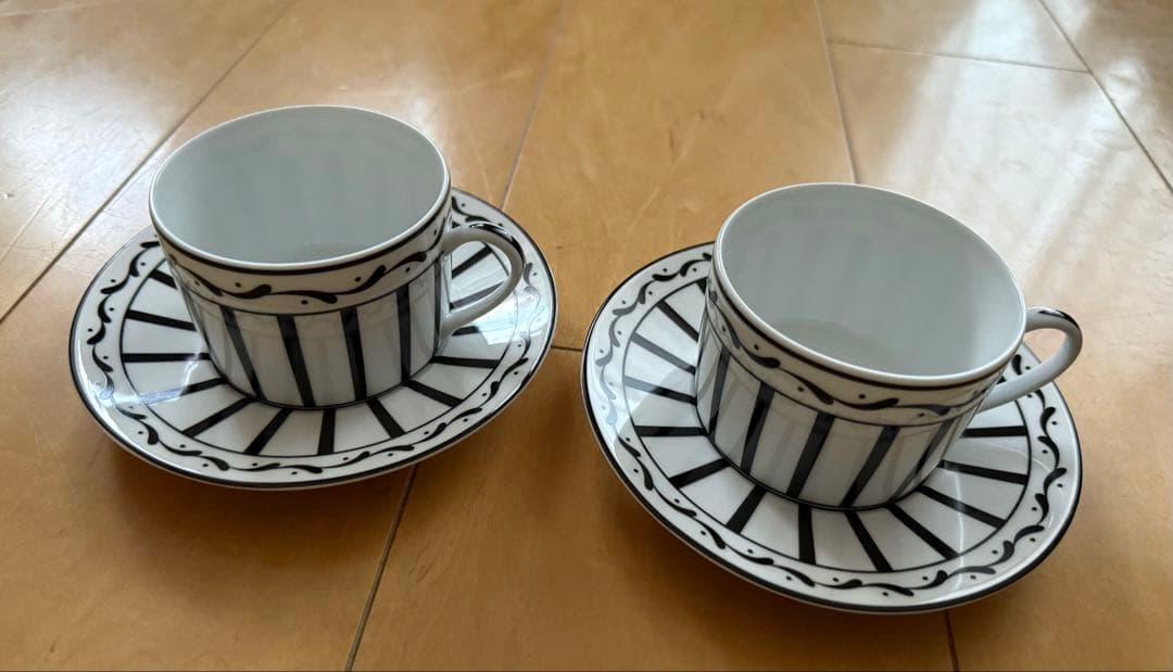 Dior ムッシュディオール　食器　ティーカップ＆ソーサー　2×2セット