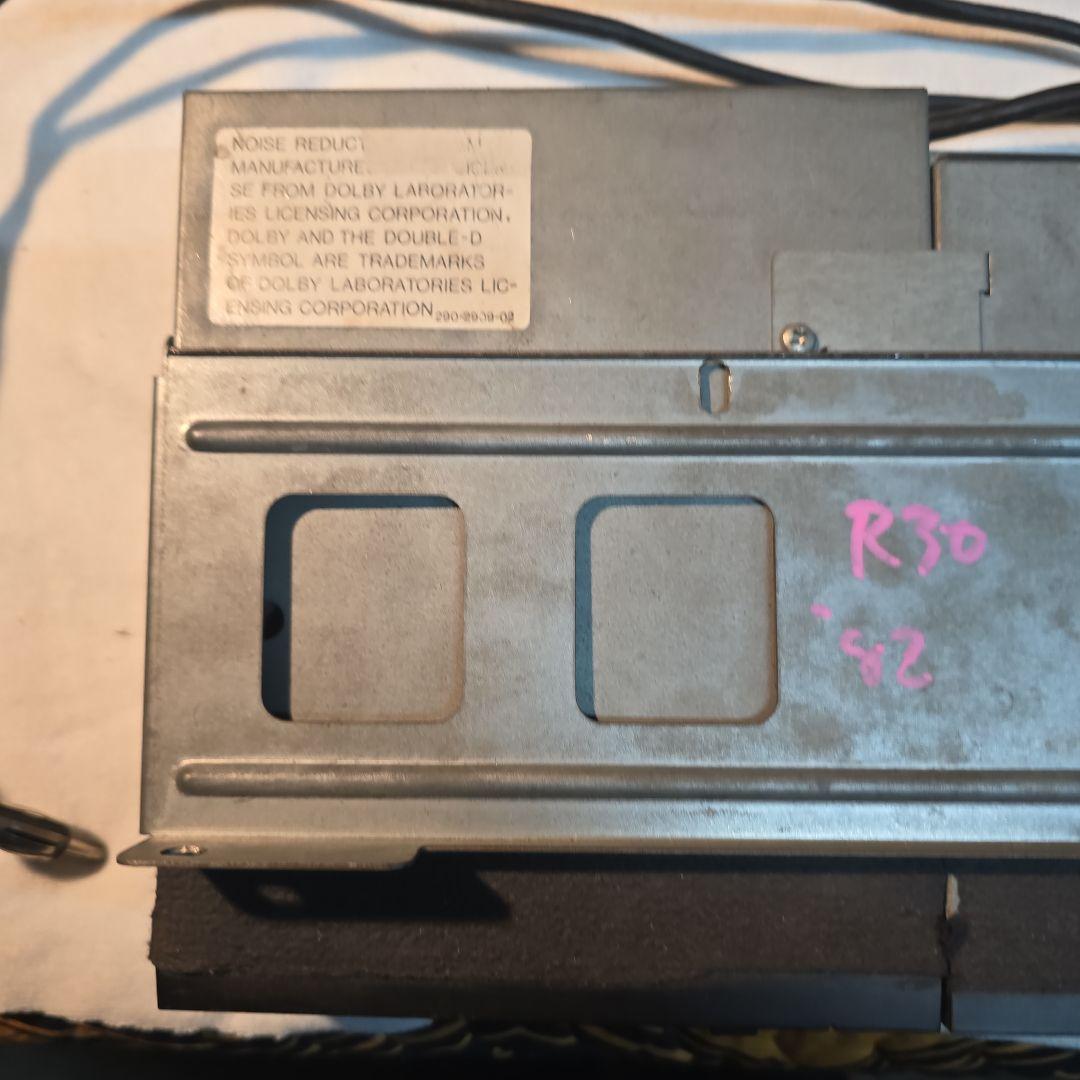 Clarion EP-242D DR30 スカイライン　純正オーディオ　ジャンク