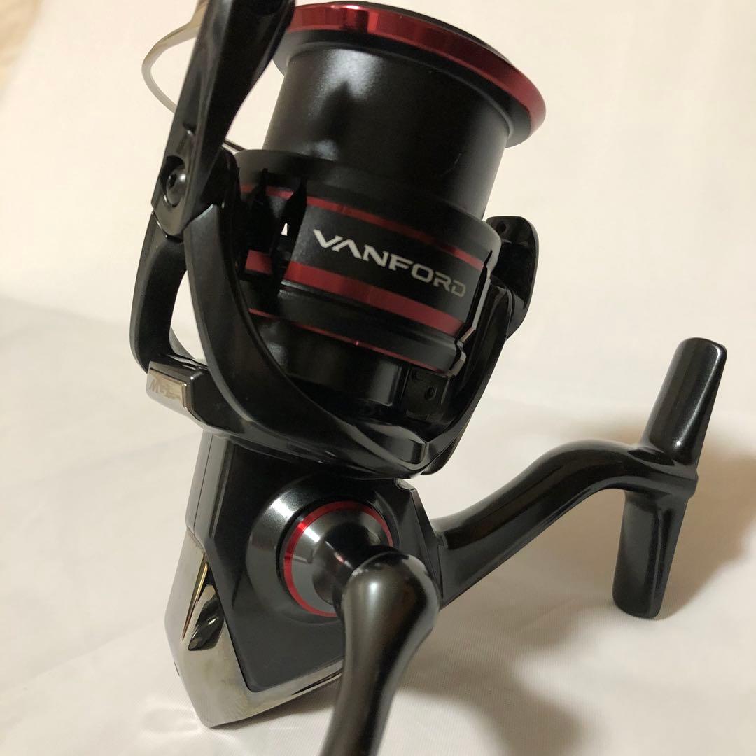 美品　シマノ　20ヴァンフォード 4000MHG スピニングリール　釣り　人気