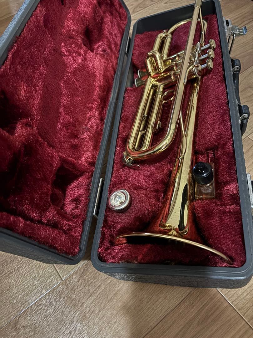 ヤマハ ゴールドトランペット 本体 ケース付き - メルカリ
