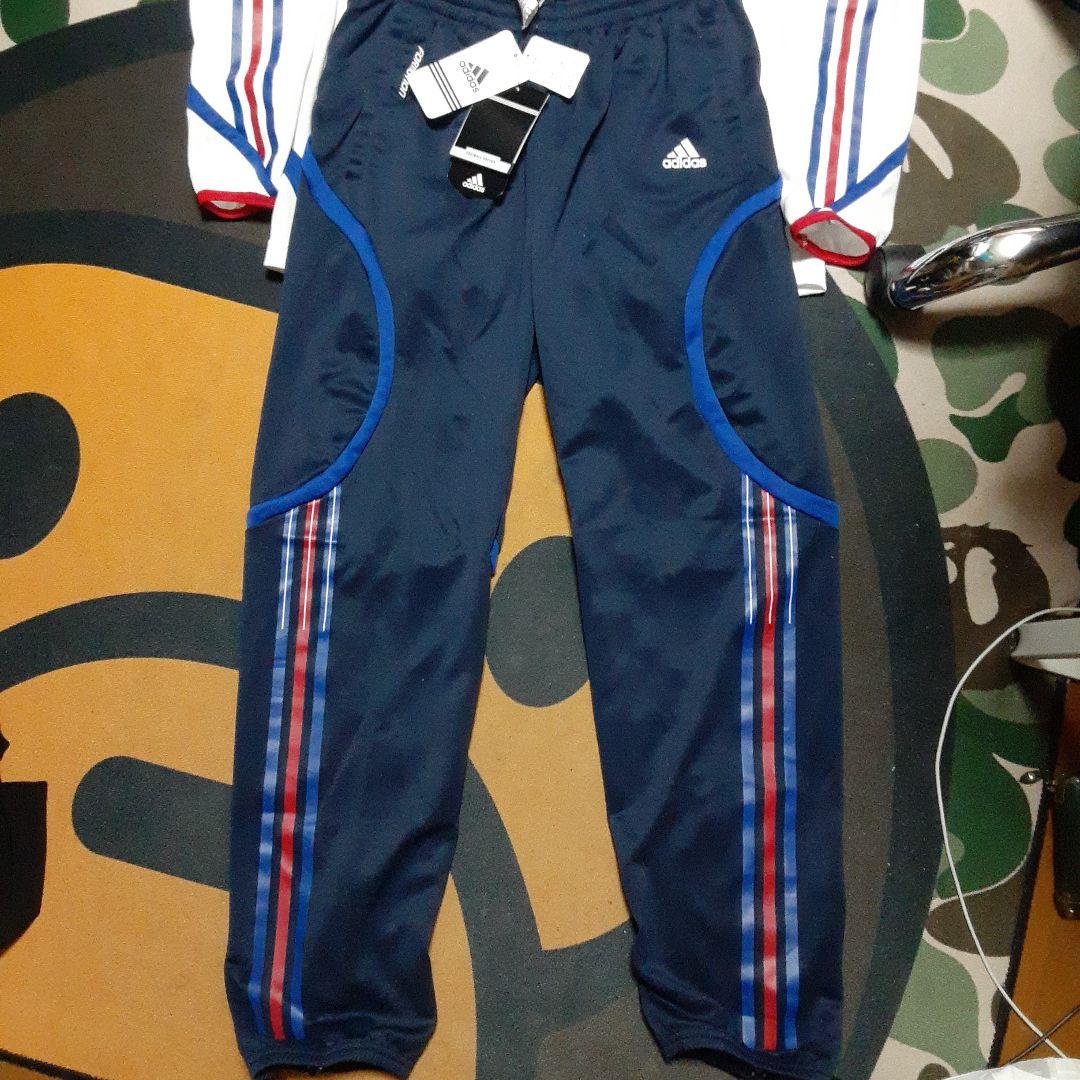 新品未使用　2006年サッカー日本代表練習着　セットアップ上下　アディダス日本製