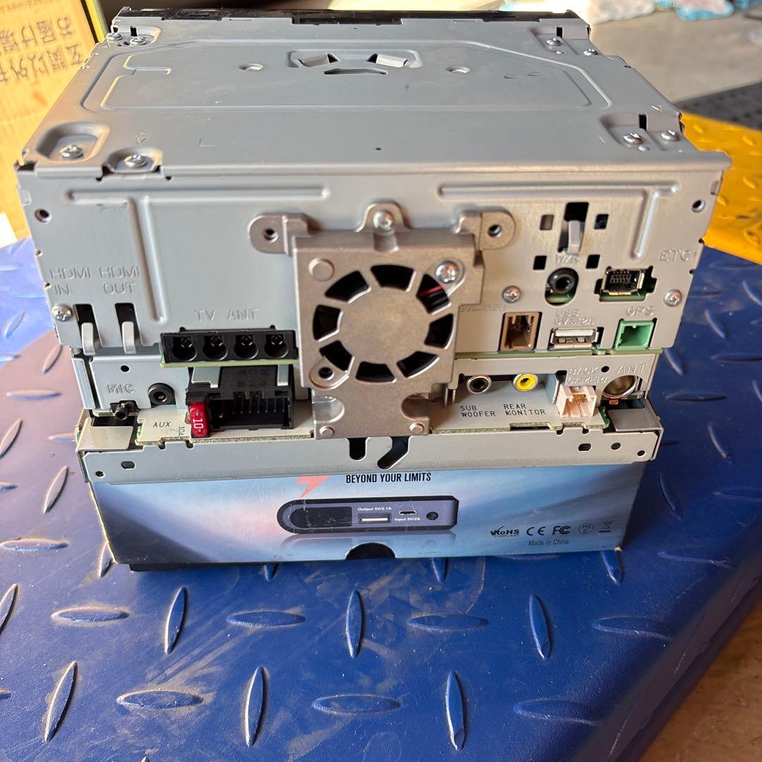 AVIC-RZ811カロッツェリア楽ナビ　ジャンク品