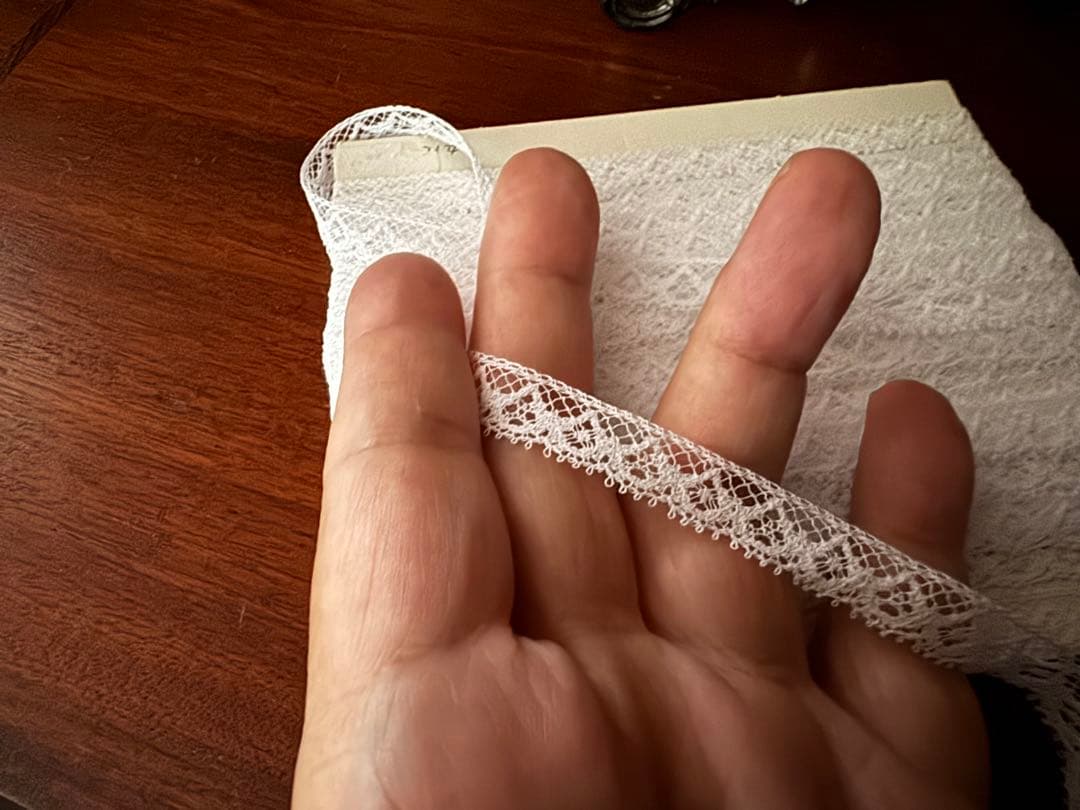 たか貴重希少フランスアンティークビンテージ小さな端レースドールドレス用