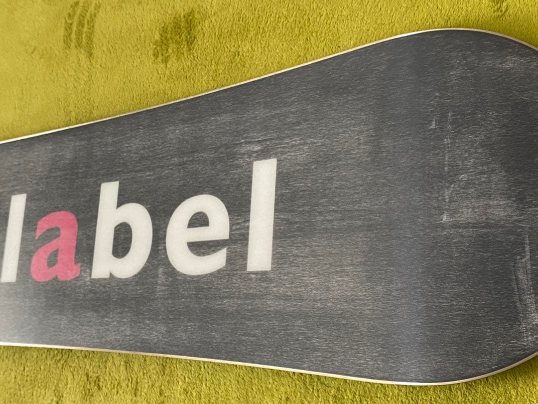 【値下げ】【中古】【美品】death label スノーボード　136