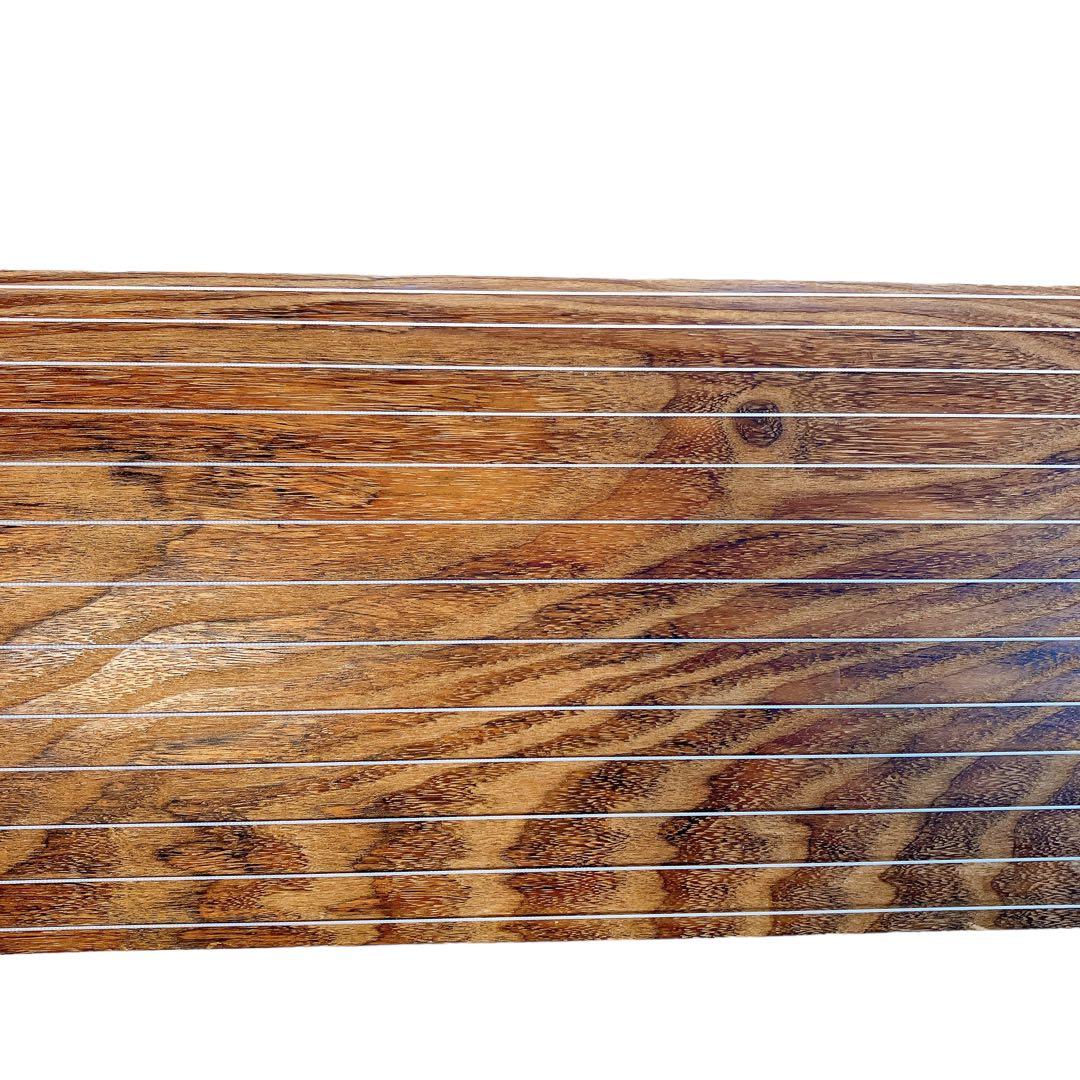 高級琴 箏 13弦 くり甲 綾杉彫り 柏葉 山田流琴 四分六板 楽器