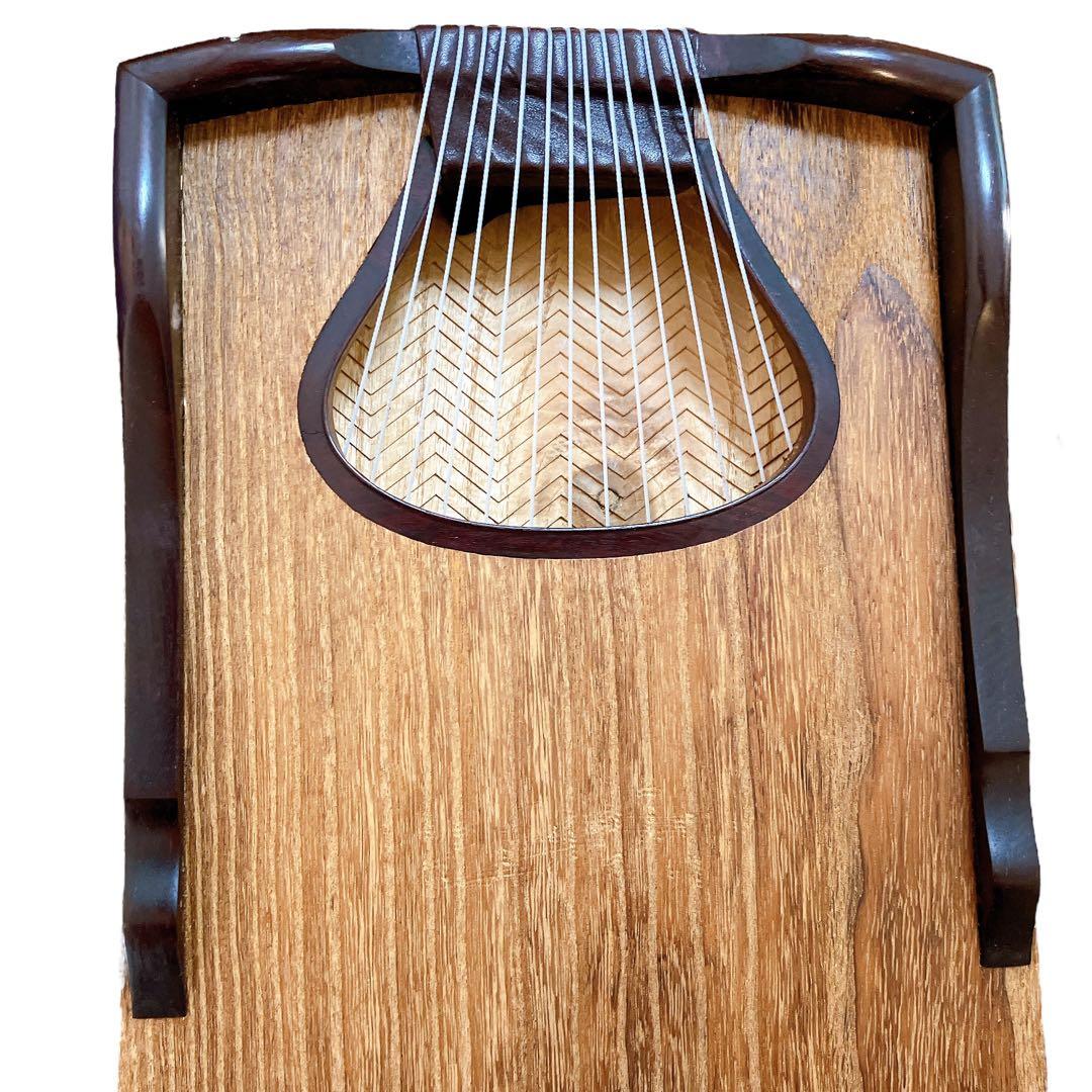 高級琴 箏 13弦 くり甲 綾杉彫り 柏葉 山田流琴 四分六板 楽器