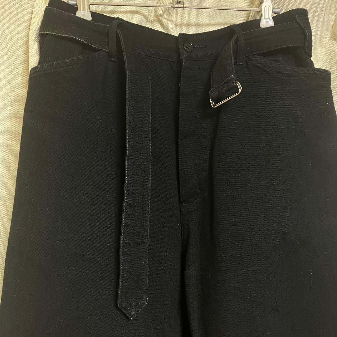 COMOLI コモリ ブラックデニム ベルテッドパンツ サイズ1