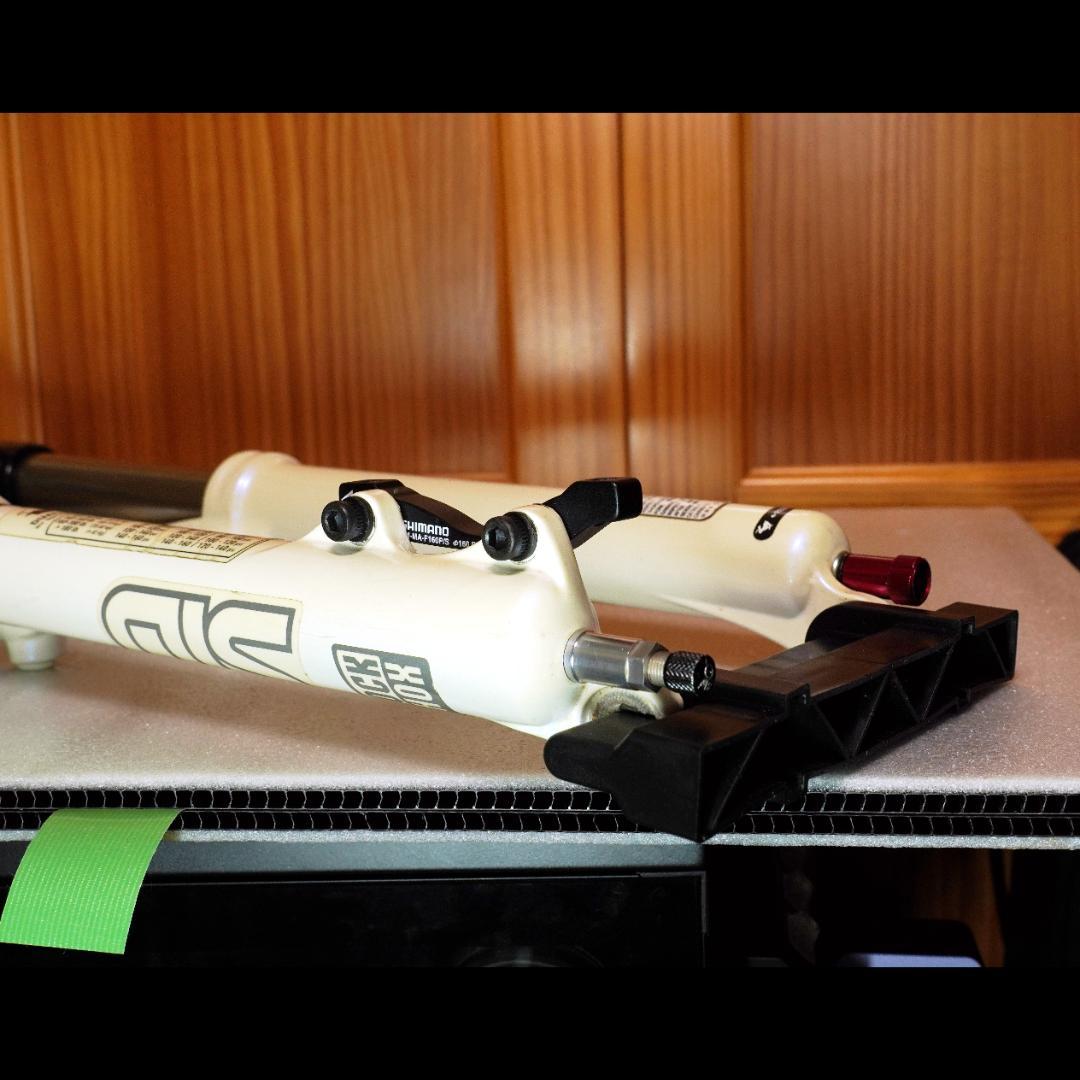 ROCKSHOX SID TEAM ロックアウト 26インチ