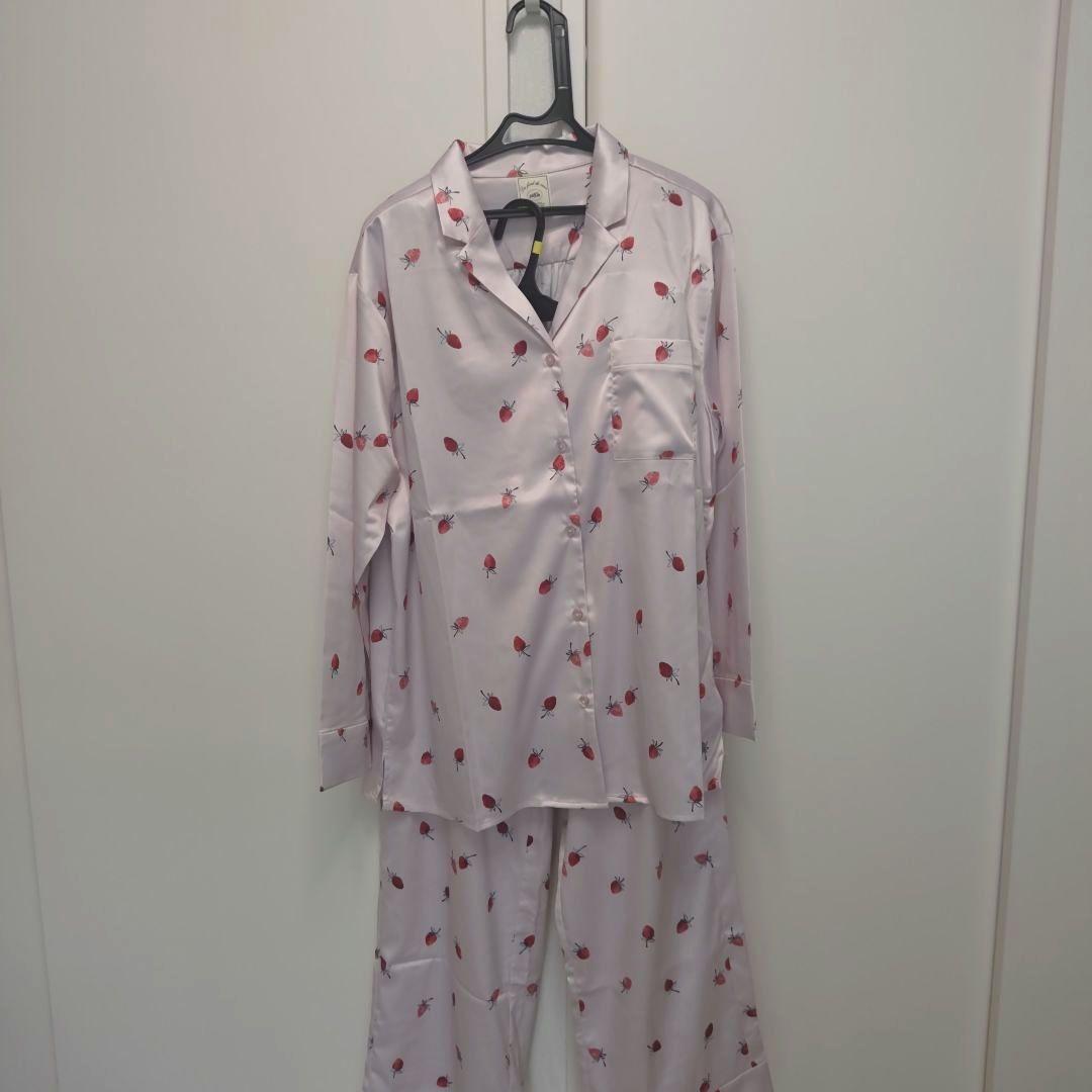 ジェラートピケ　いちご柄ピンクパジャマセット　新品タグ付