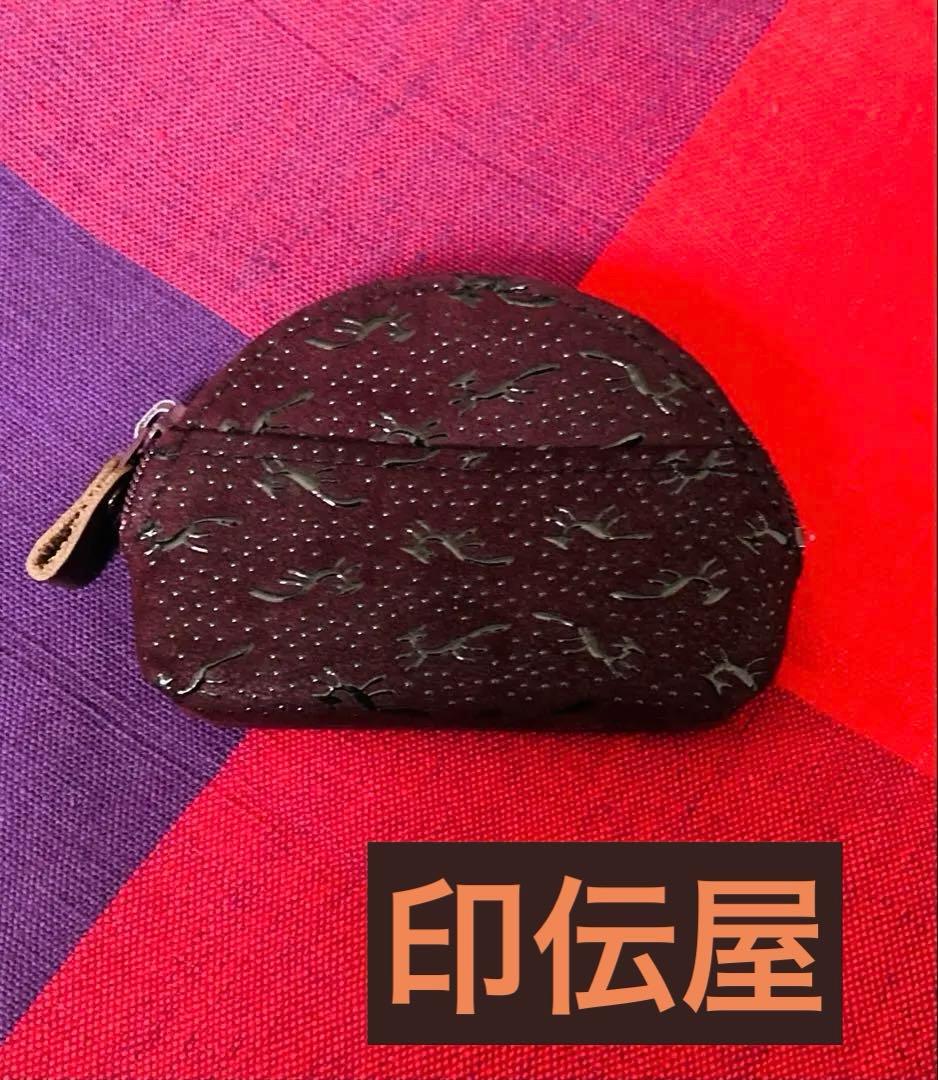 pvcクリアバック ハチは、つきません