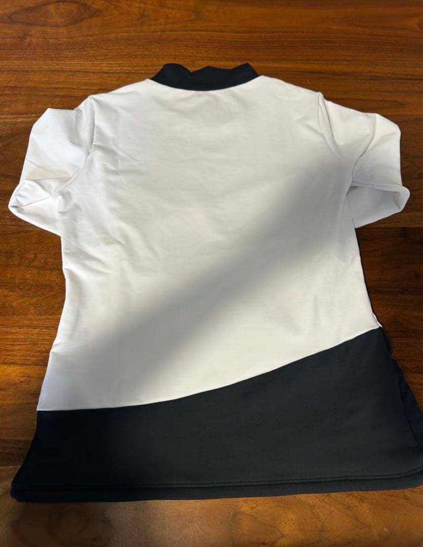 DESCENTE ゴルフウェアセット ホワイト/ブラック　Ｓサイズ上下