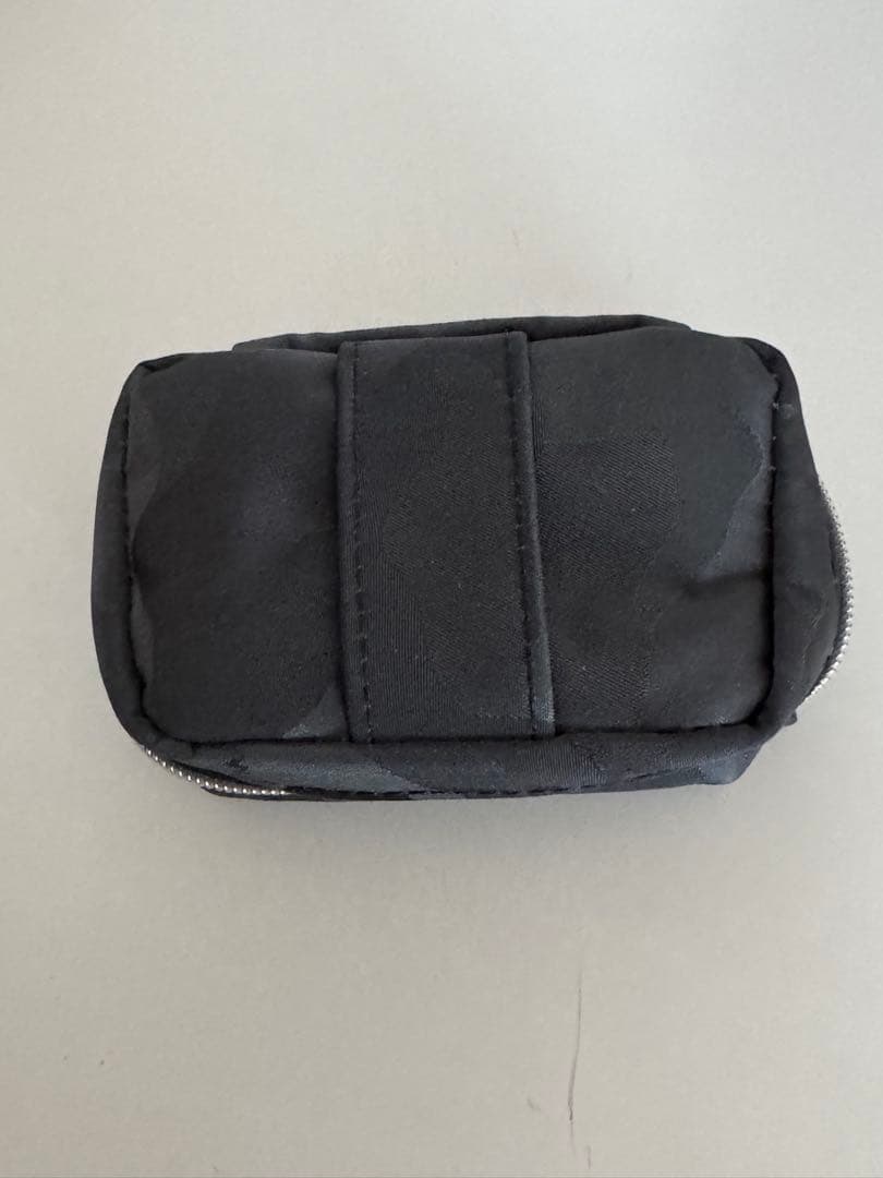 ［新品・未使用］MARK & LONA ボールポーチ ブラック　迷彩柄