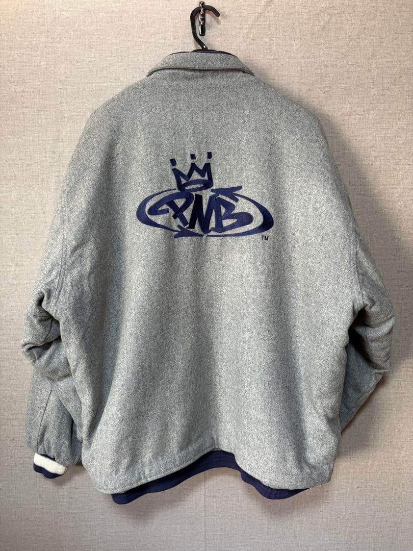 PNB Nation スタジャン デカロゴ