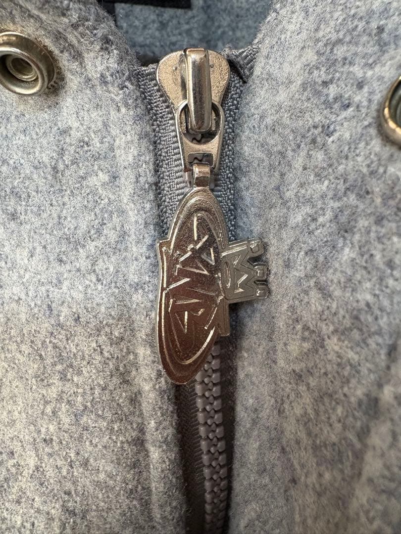 PNB Nation スタジャン デカロゴ