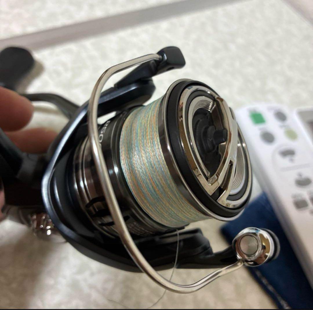 シマノ　ミラベル2500S 【新品】ゴメクサクリールスタンド付き