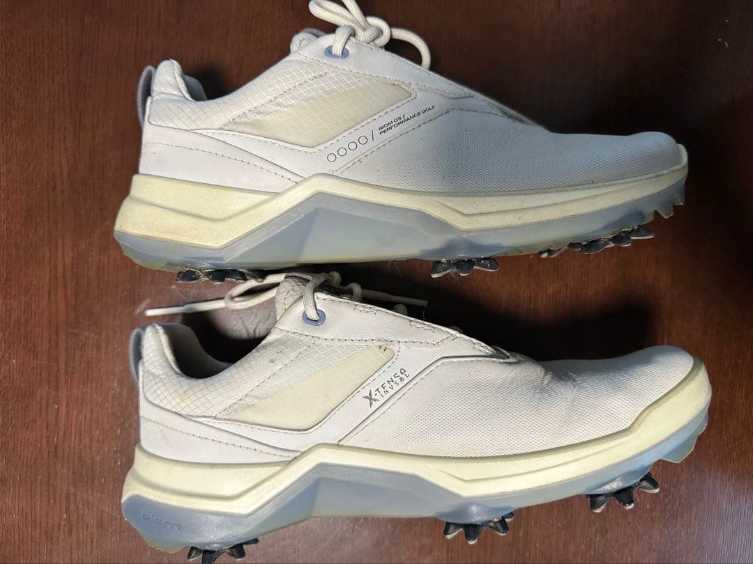 ECCOエコー☆ゴアテックスソフトスパイクゴルフシューズ BIOM G5☆37