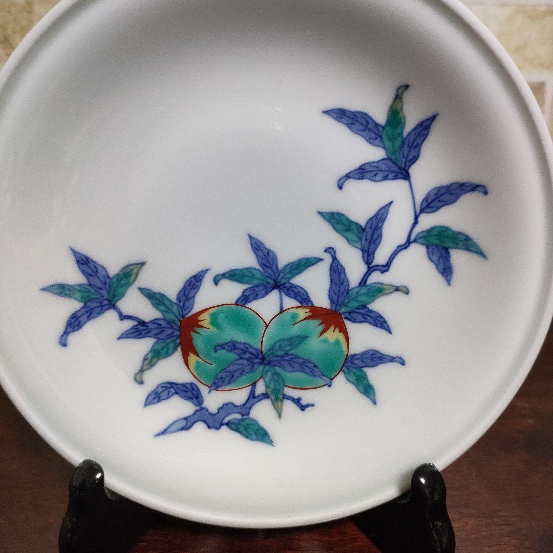 美品】有田焼 人間国宝 十三代 今泉今右衛門 桃絵飾皿 - メルカリ