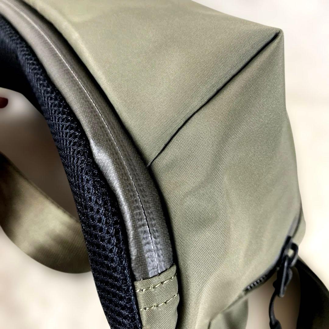 【極美品】MACKINTOSH PHILOSOPHY ハービストンボディバッグ