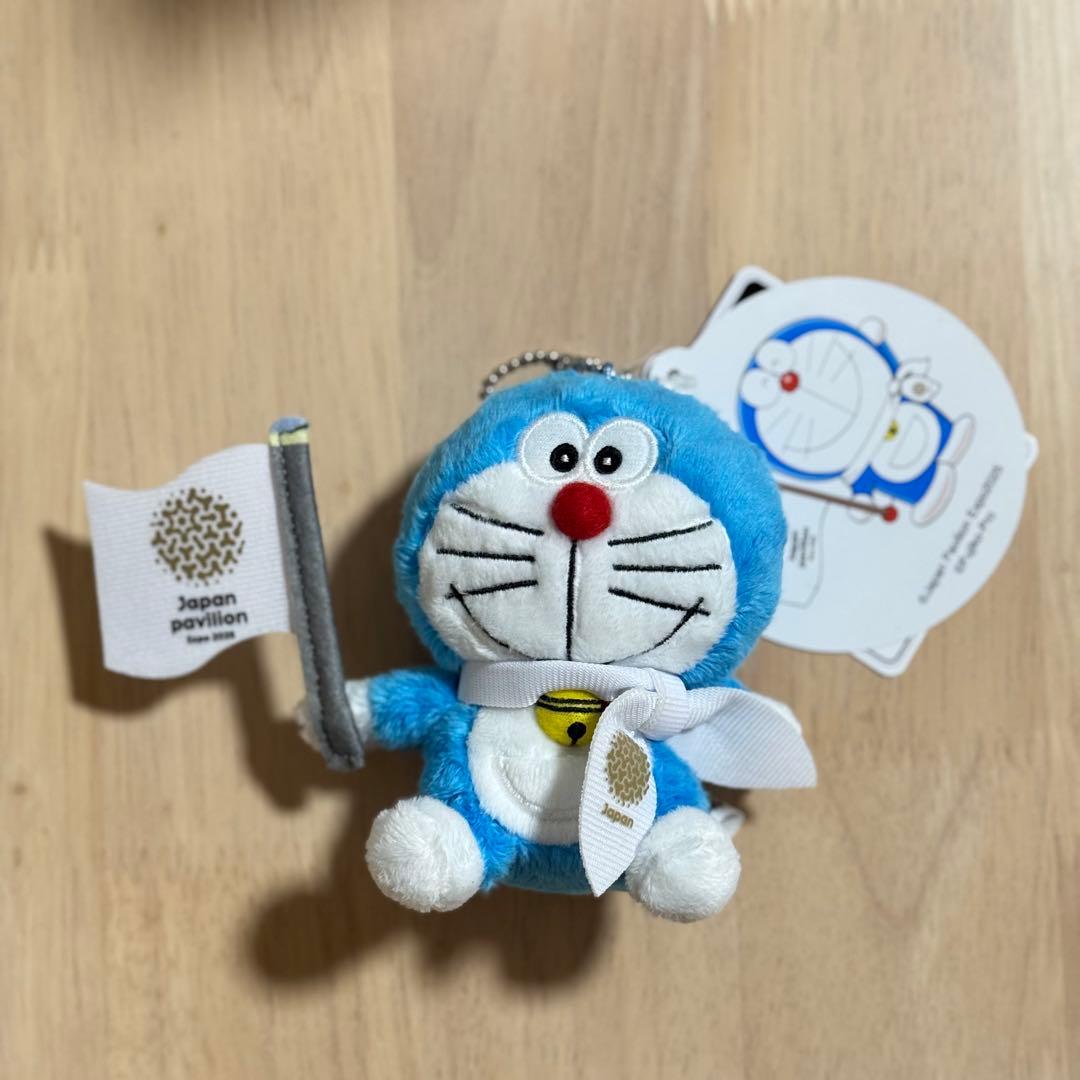 大阪関西万博 ドラえもん キーホルダー - メルカリ