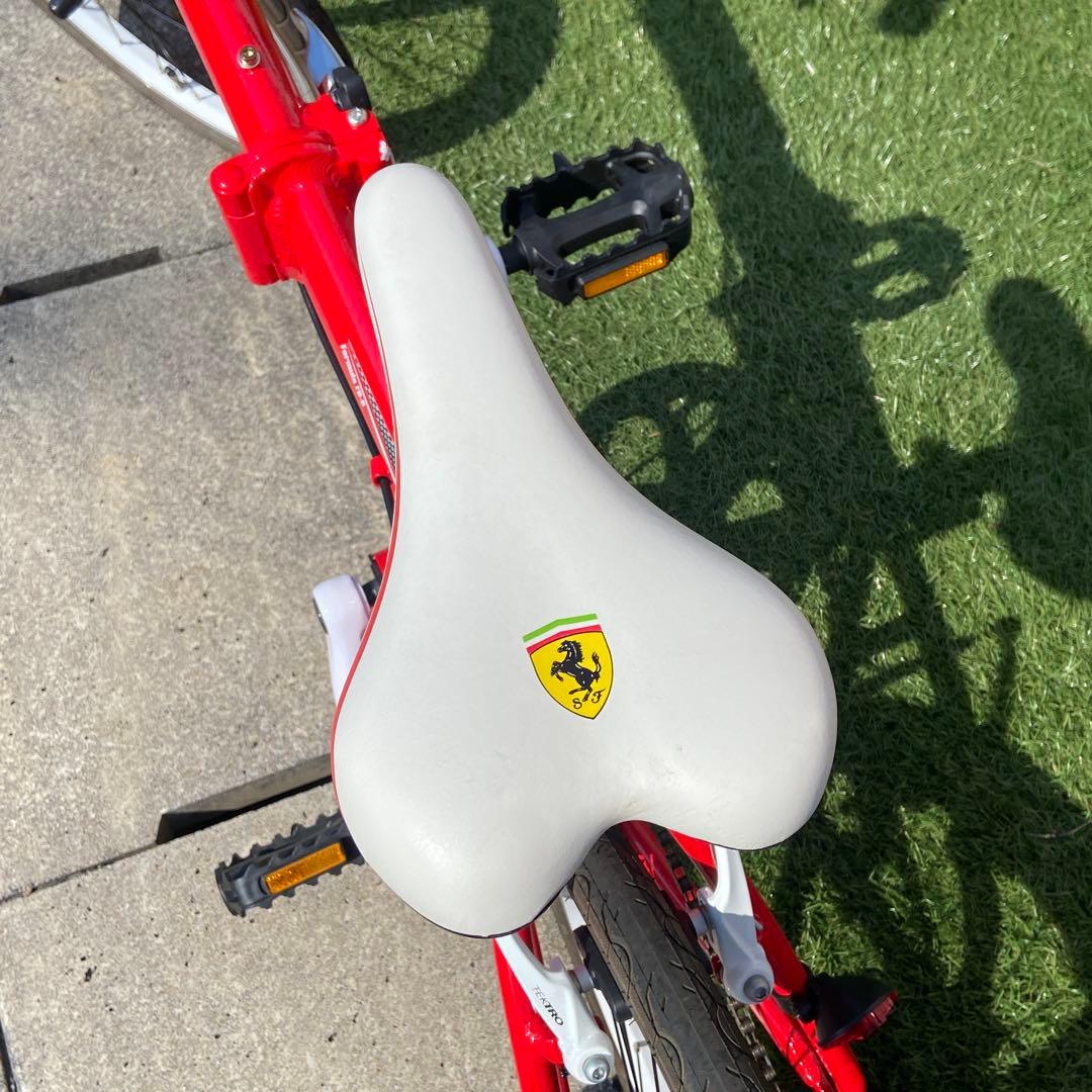 美品⭐️フェラーリ　折りたたみ自転車　20インチ　レッド