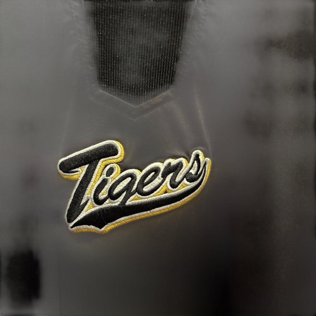 Mizuno Tigers 半袖ジャケット XO ブラック　高濱卓也