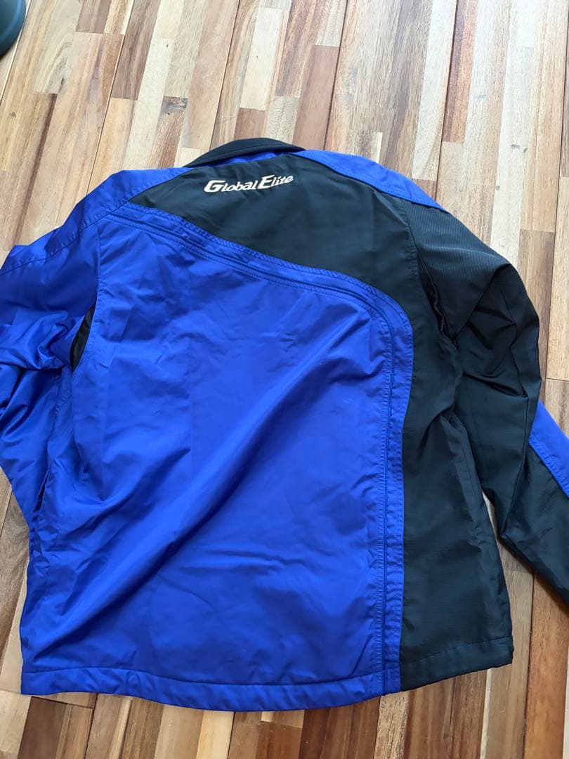 ミズノ　グローバルエリート上M下L セットアップウィンドブレーカートレーニング