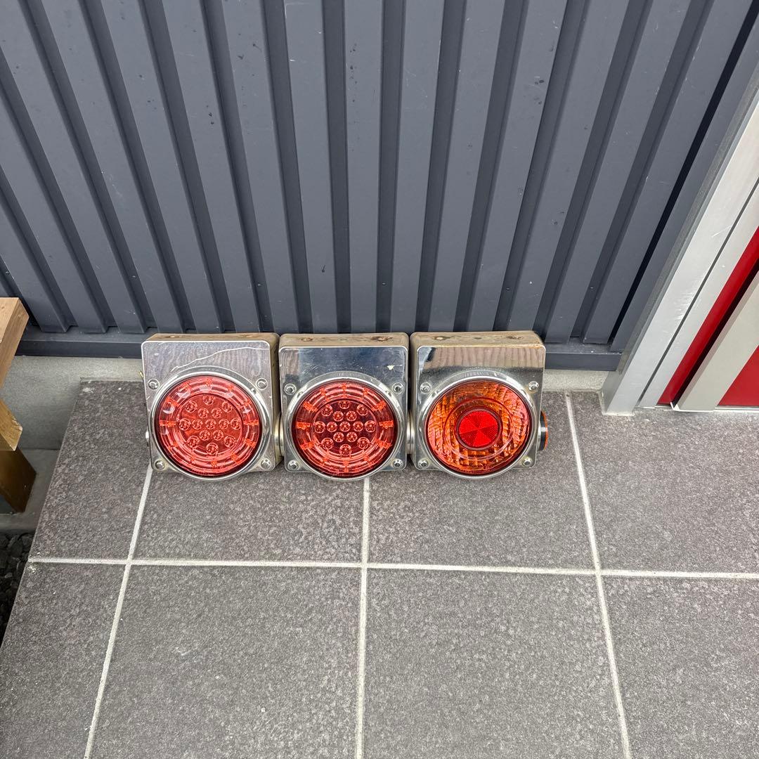 ICLテールランプ 左右セット1台分