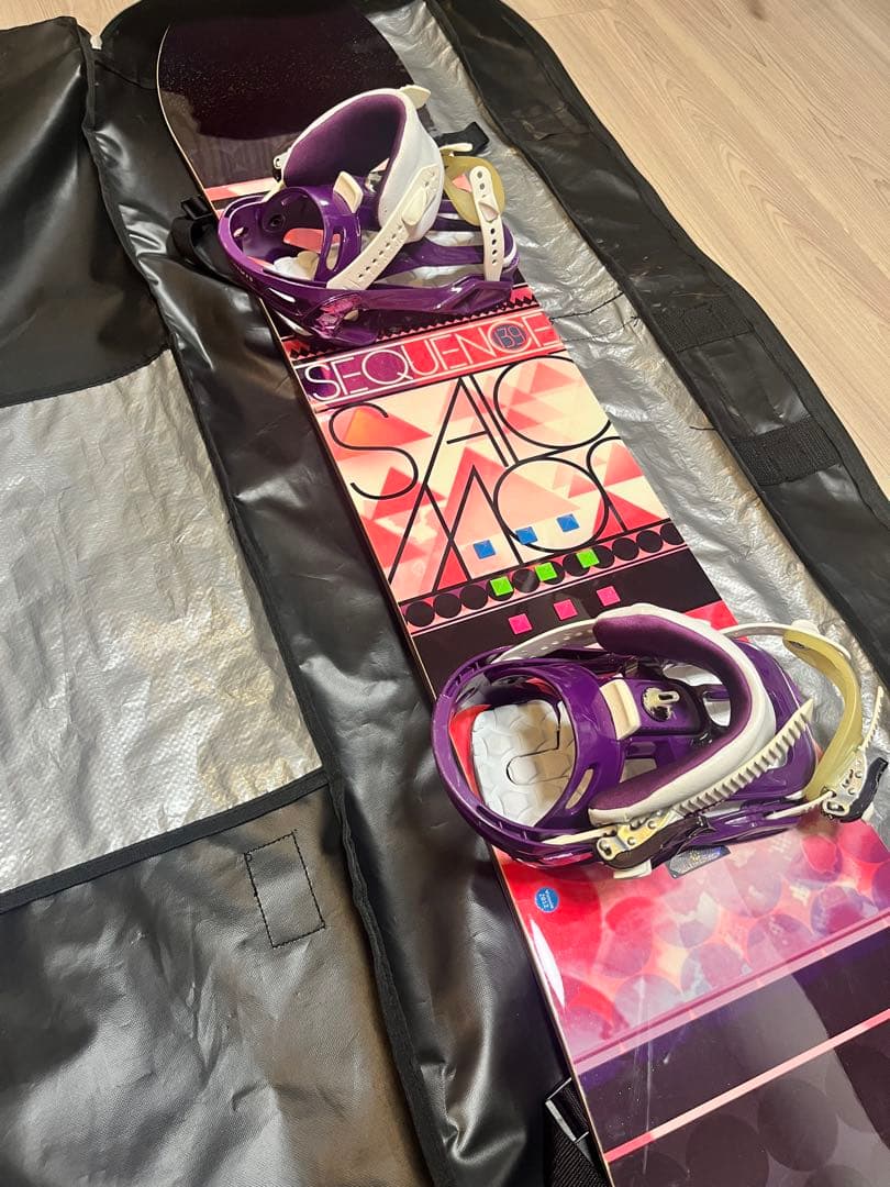 [愛♡愛] スノーボード　139cm SALOMON ケース付き