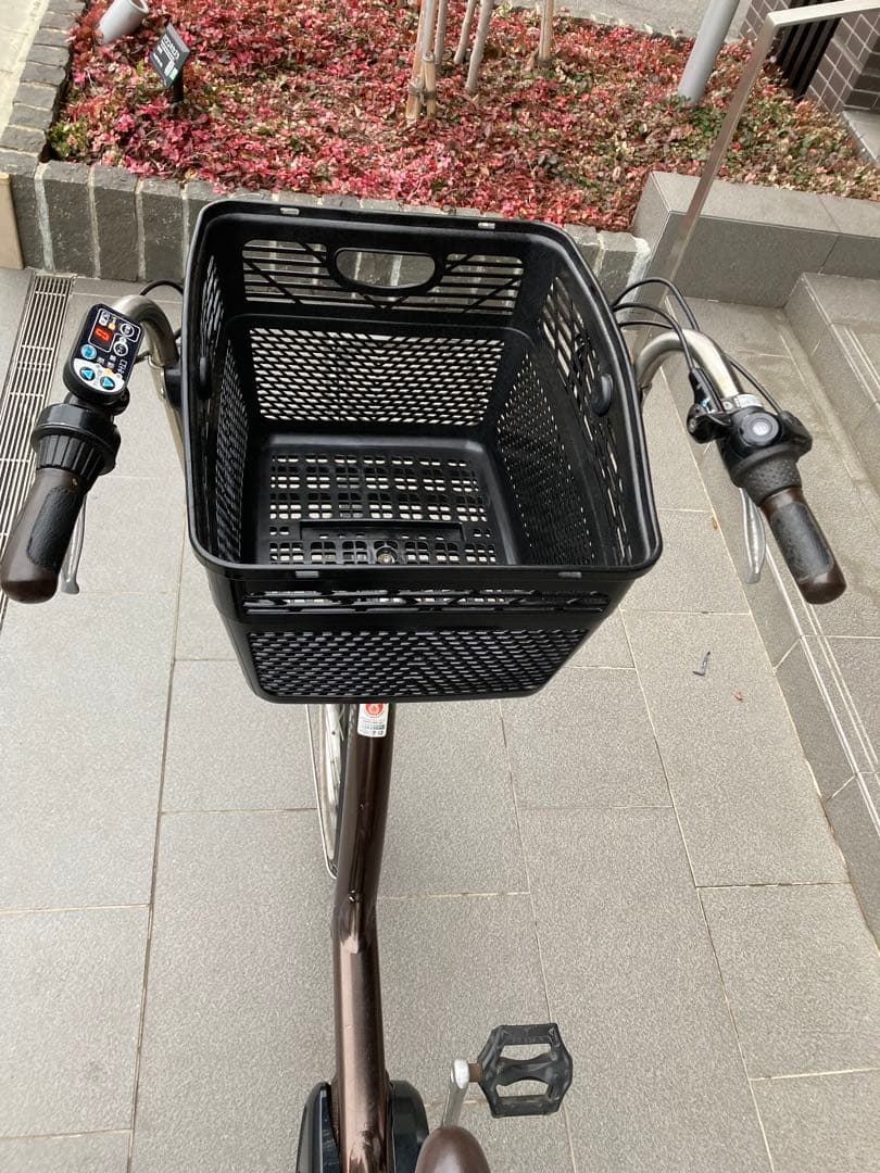 電動アシスト自転車BRIDGESTONE 26インチ.バッテリー2つです