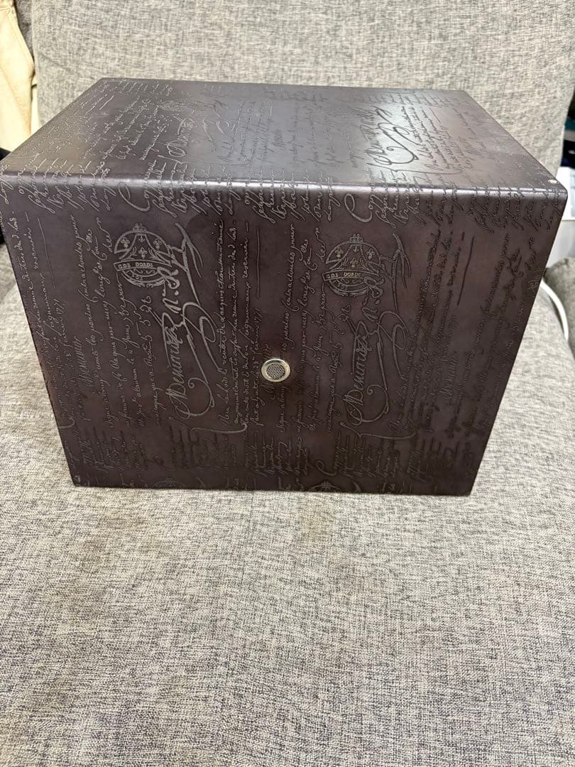 超希少!! ベルルッティ シューズボックス