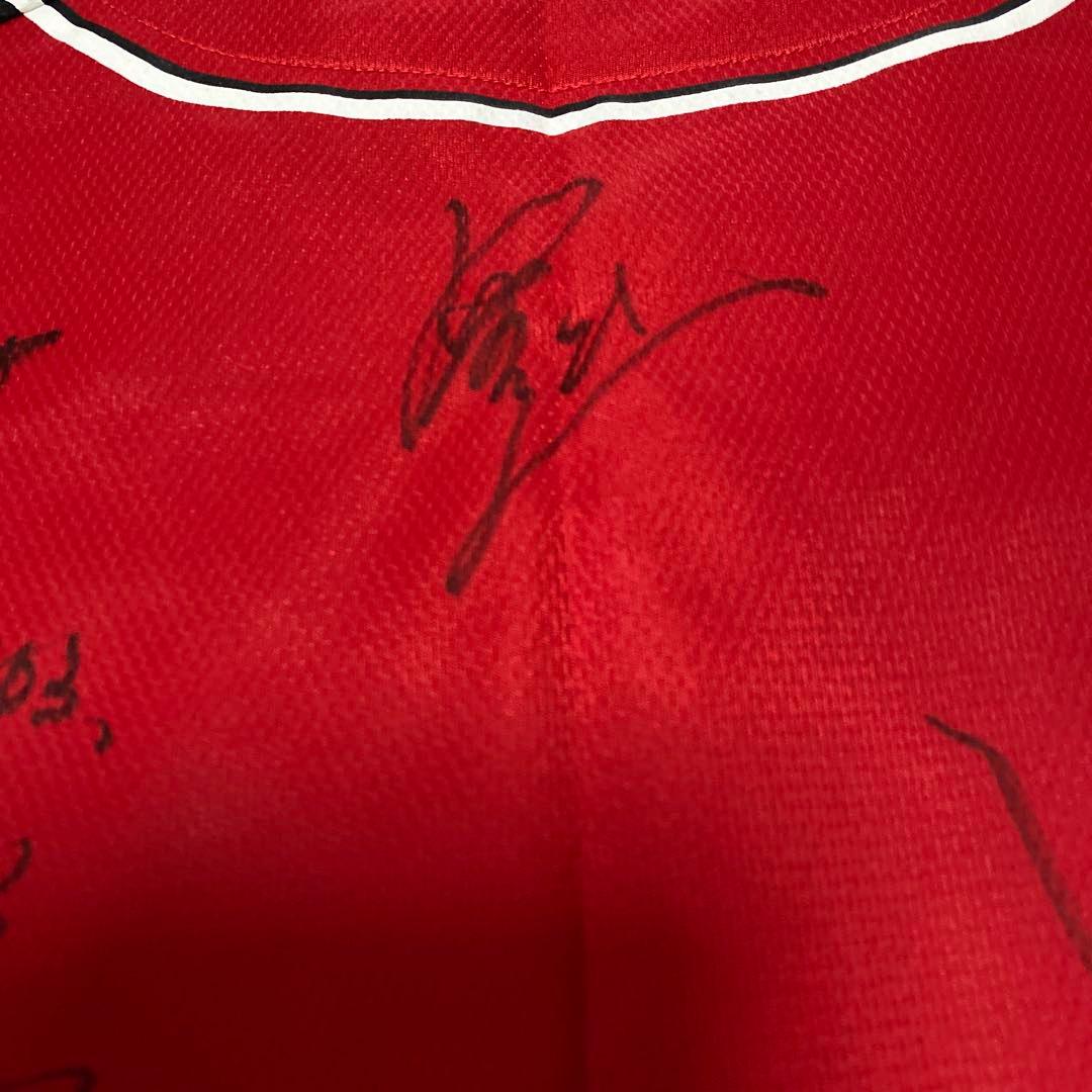 Carp サイン入り ユニフォーム 赤黒