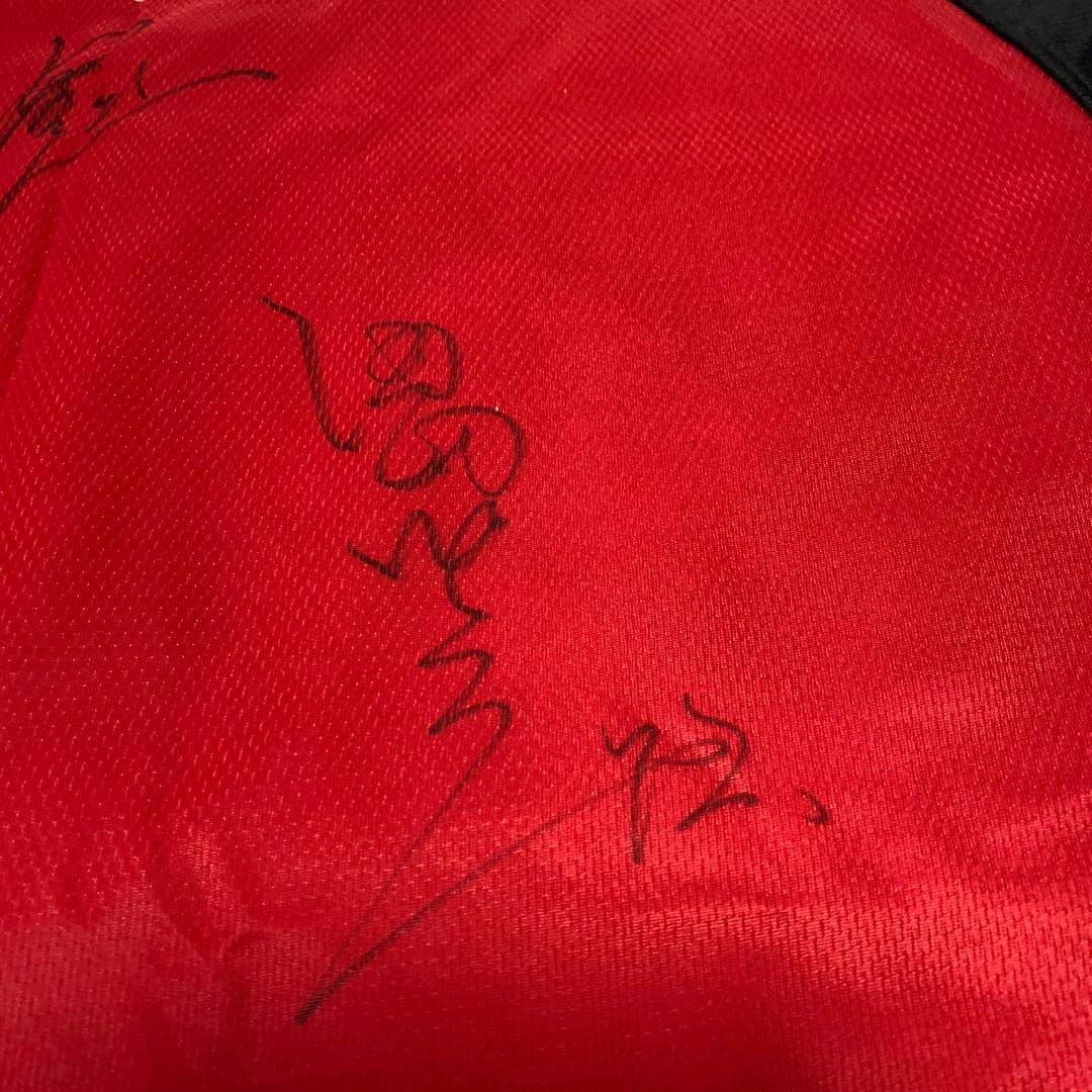 Carp サイン入り ユニフォーム 赤黒