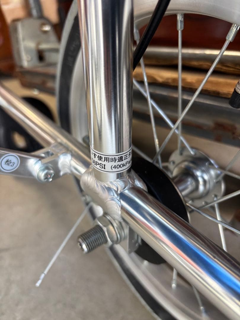 介助用車椅子　KALU7α 未使用　折りたたみ 車椅子 パンクなし