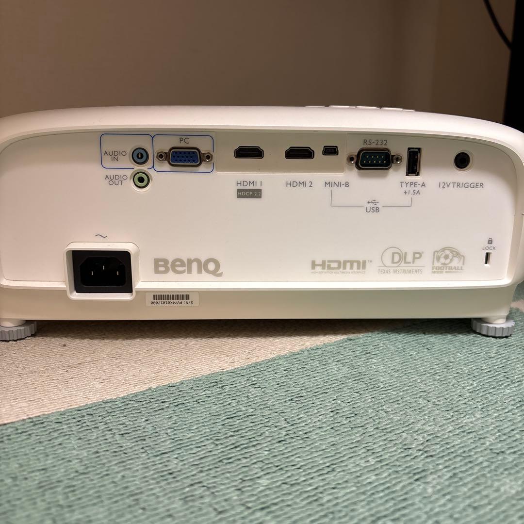 多*ぃ様 【使用時間836時間のみ】BENQ DLP プロジェクター 本体