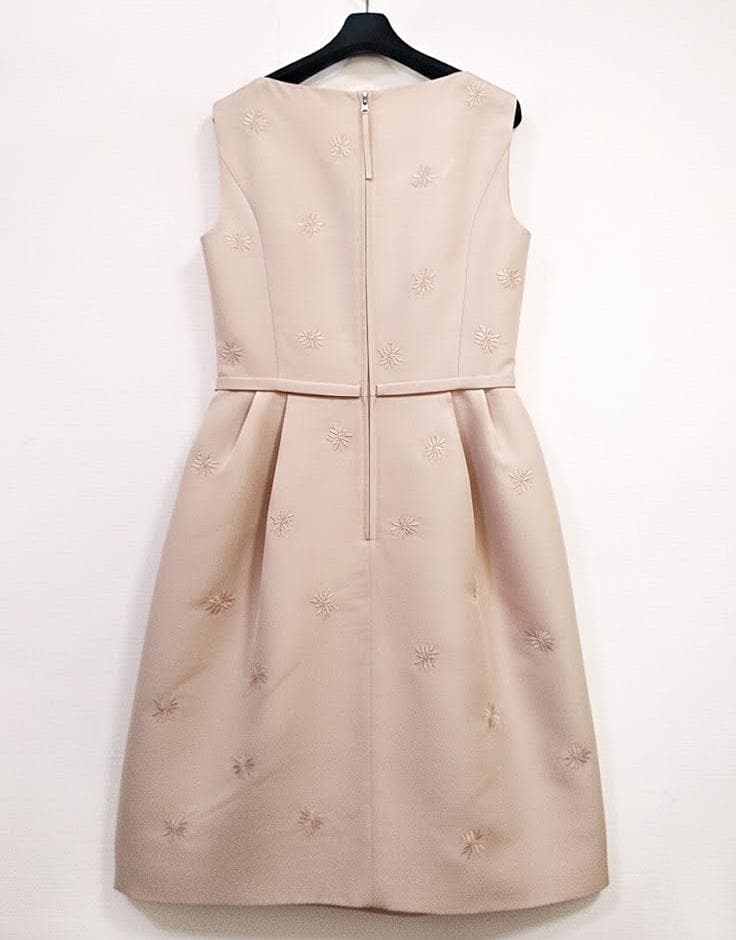 定価19.5万 極美品 FOXEYフォクシー シルクウールワンピ ピンクベージュ