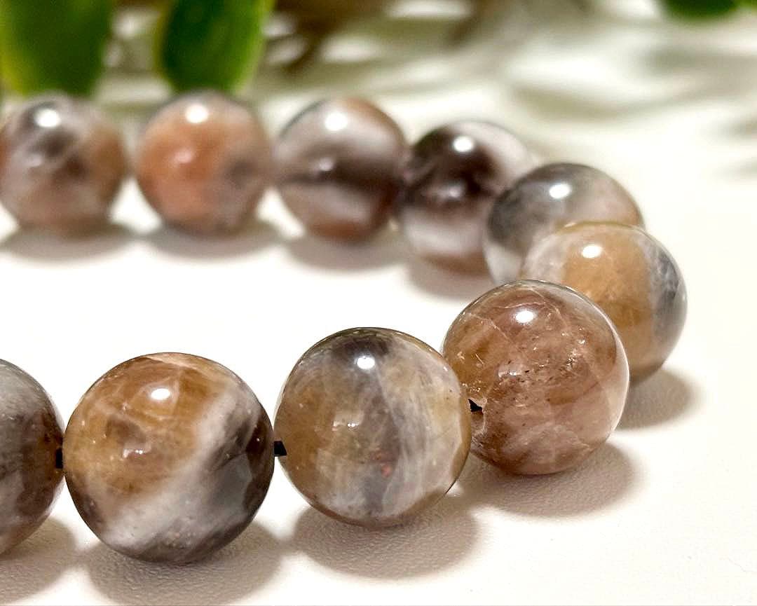 蒼衣　黄昏に瞬く光の邂逅　トワイライトブラックサンムーンストーンのブレス