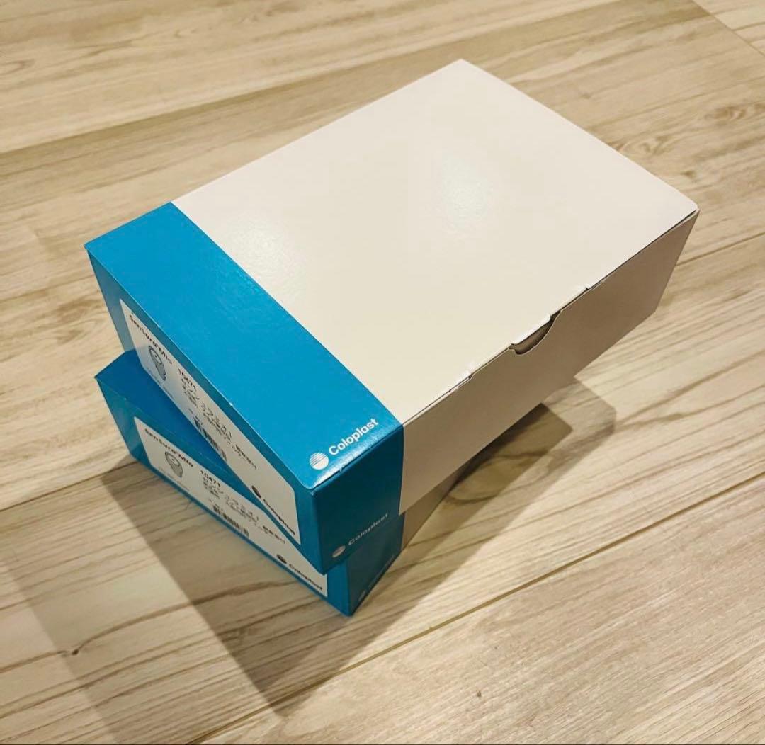 新品・未使用　センシュラミオ1不透明　10枚入り　2箱　コロプラスト 10471