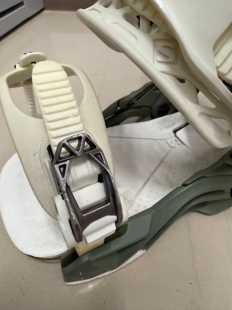 SALOMON DISTRICT HPS 21-22 サイズS