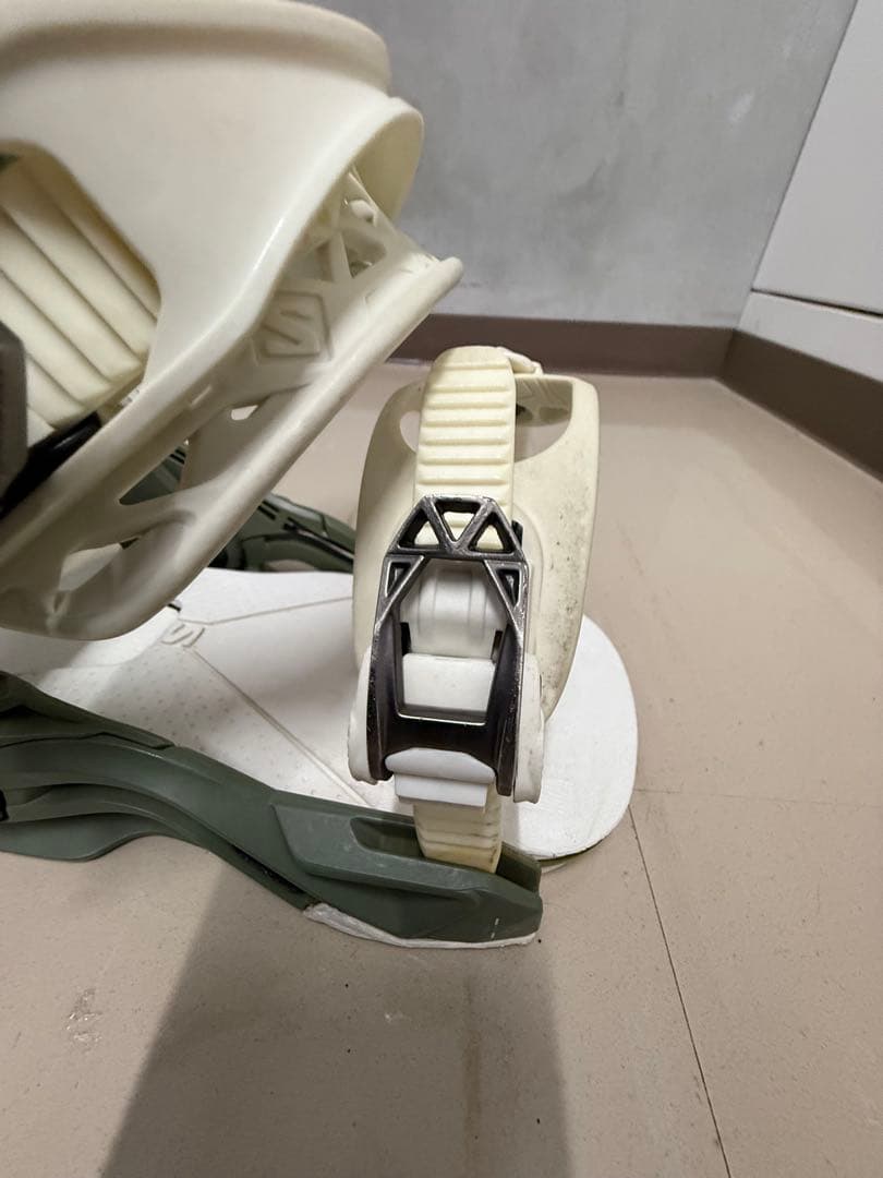 SALOMON DISTRICT HPS 21-22 サイズS